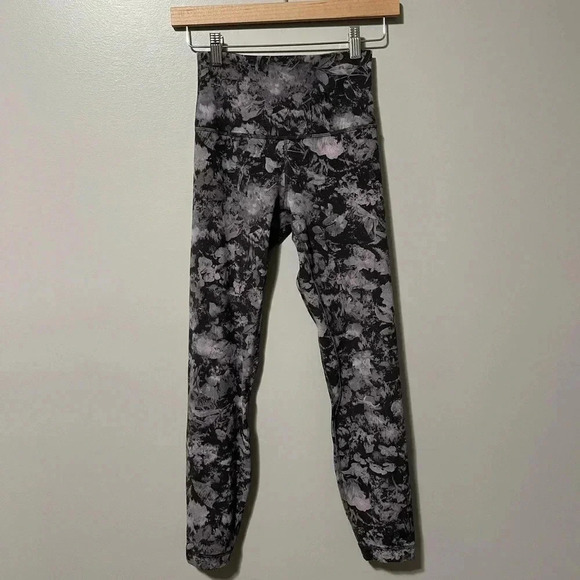 Lululemon Align Pant  II 25 Inch Floral Illusion Ice Grey Multi - Picture 6 of 13